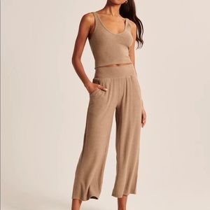 Abercrombie and Fire Cozy Ribbed Flared Crop Pants in Camel M